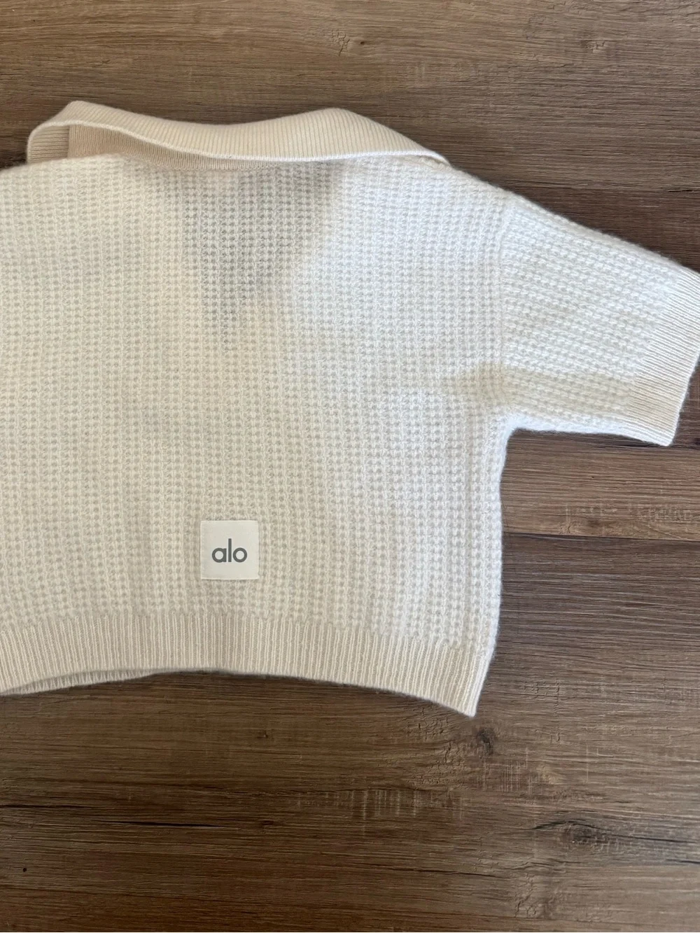 Alo Yoga Cashmere Plush Waffle Polo Tee XS